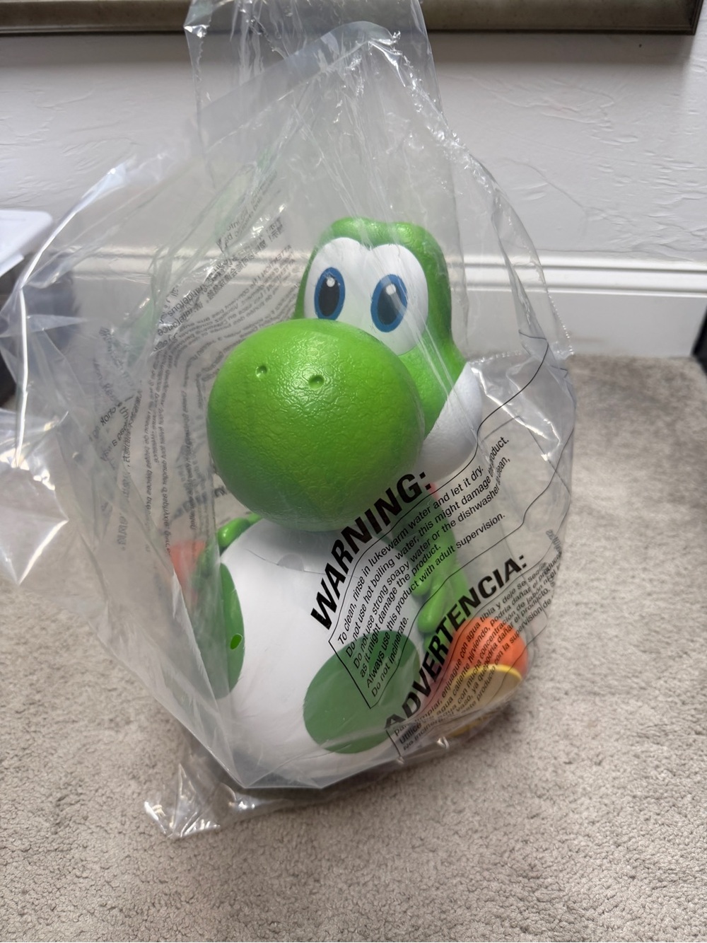 Yoshi figure/popcorn bucket